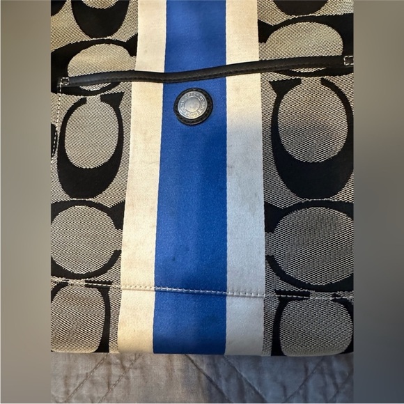 Cute Coach bag - Picture 2 of 8